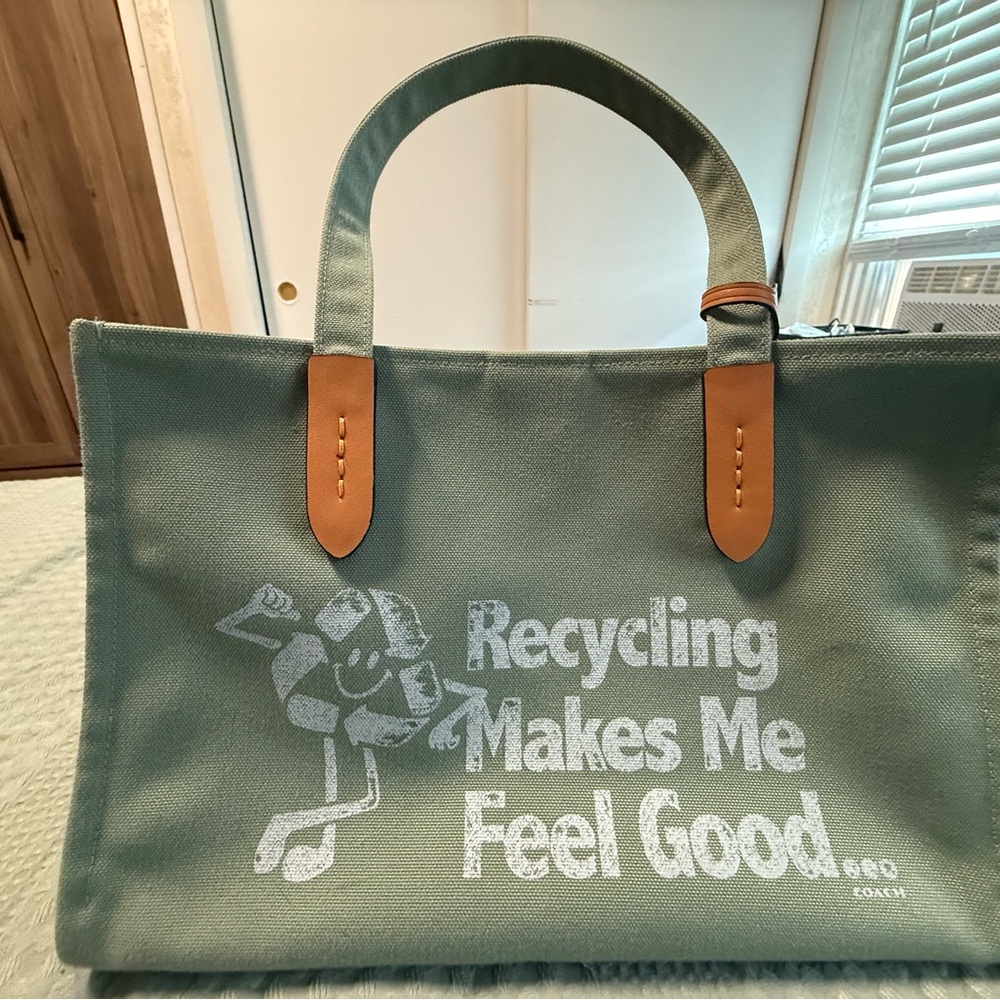 Coach 1941 Recycling Makes Me Feel Good Tote 30 Bag Sage Green VGC